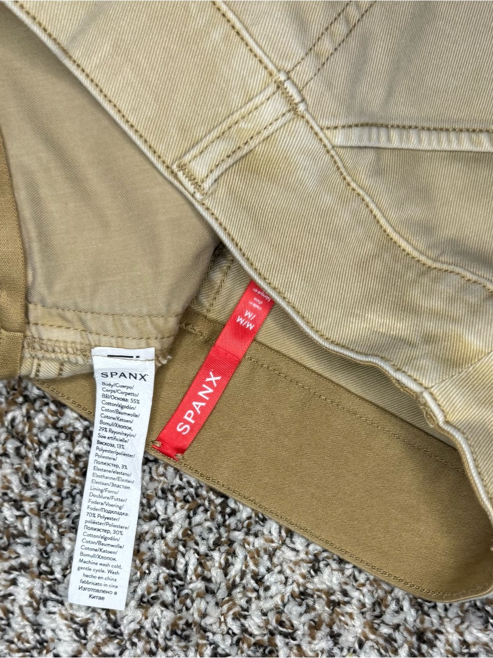 SPANX Twill Utility Shorts Beige High Rise Stretch Shaping Shorts Women’s - Picture 2 of 8